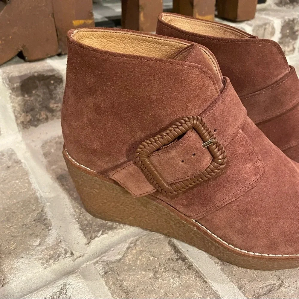 Jack Rogers Izzy Suede Wedge Ankle Booties Size 8.5